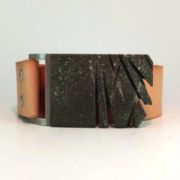 Pánský kožený pásek s přezkou z betonu, široký 4 cm, hnědý