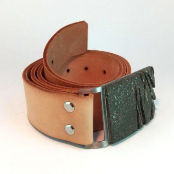 Pánský kožený pásek s přezkou z betonu, široký 4 cm, hnědý