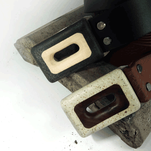 Kožené pásky FOP belts s přezkou z přírodního dřeva a betonu