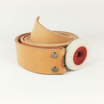 pánský/dámský kožený pásek s betonovo-dřevěnou přezkou
